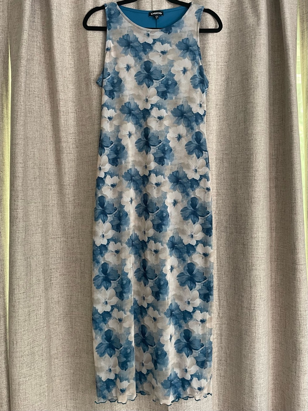bebe Blue and White Floral Maxi Dress